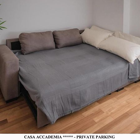 דירות ליבורנו Elegante Casa Accademia ***** - Private Parking מראה חיצוני תמונה
