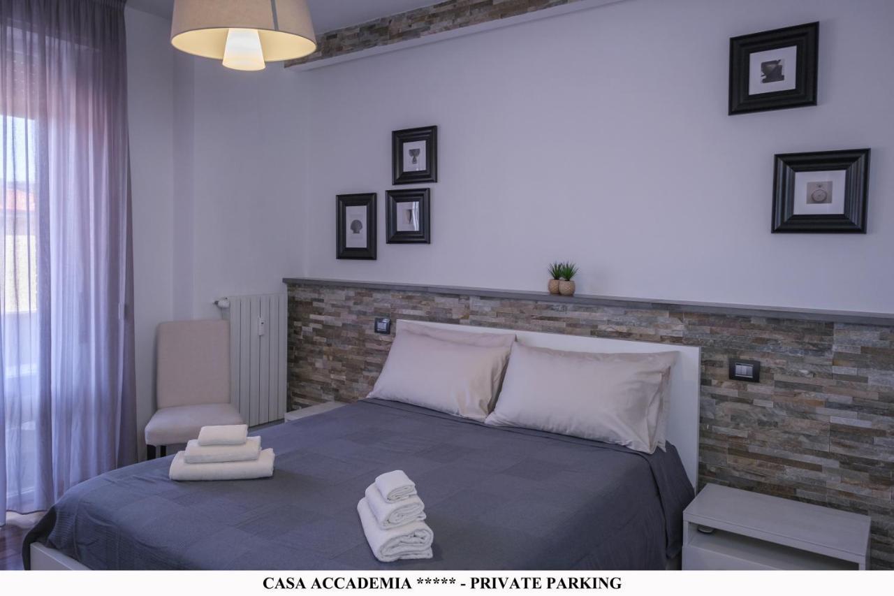 דירות ליבורנו Elegante Casa Accademia ***** - Private Parking מראה חיצוני תמונה
