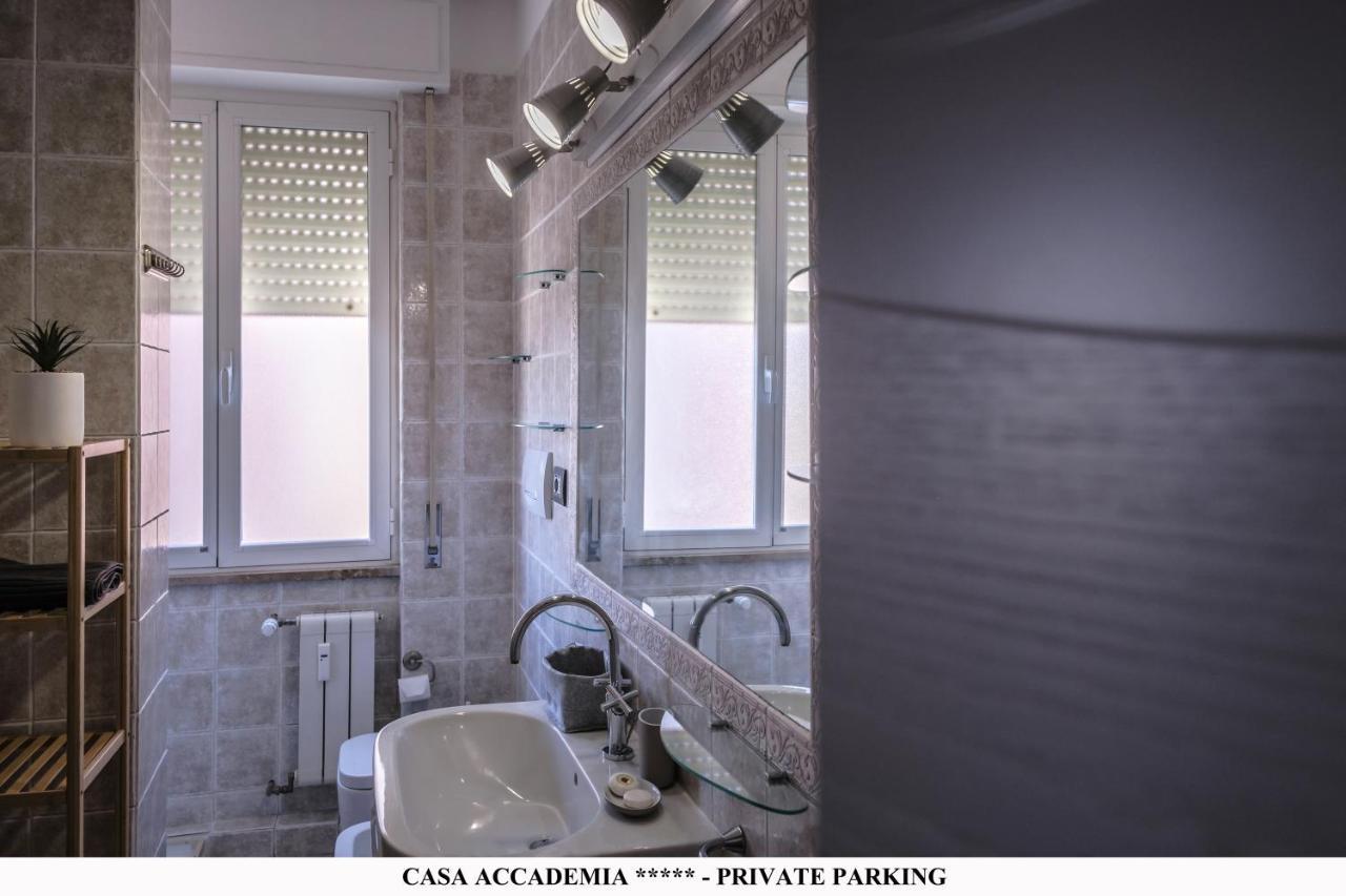דירות ליבורנו Elegante Casa Accademia ***** - Private Parking מראה חיצוני תמונה